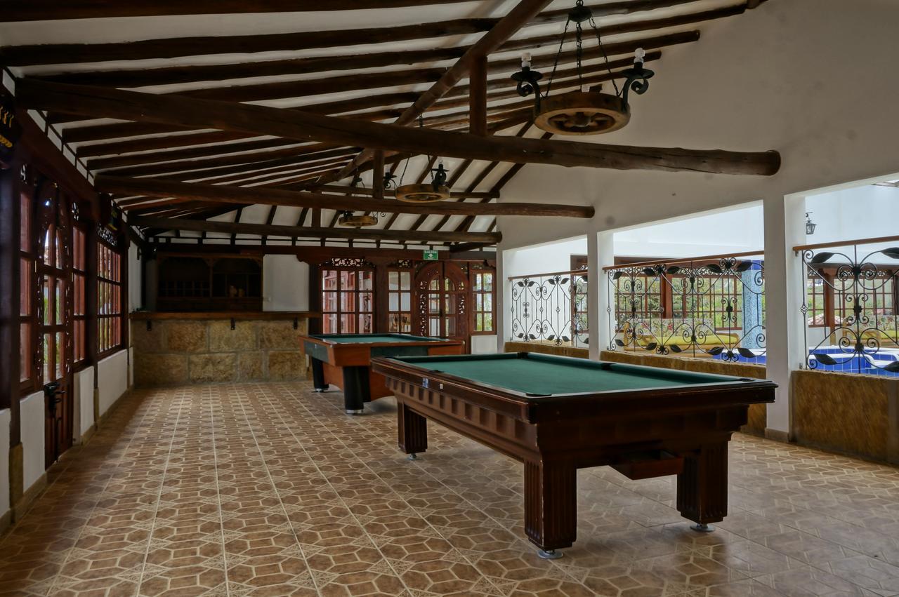 Club Campestre El Bosque De La Villa ビージャ・デ・レイバ エクステリア 写真